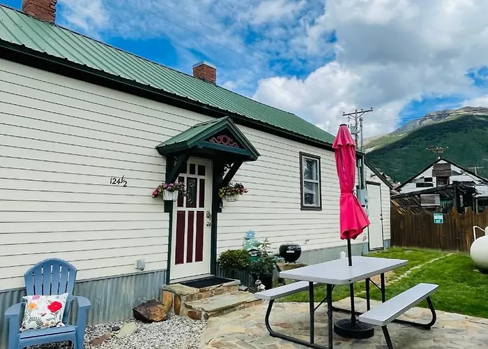 Shotgun House